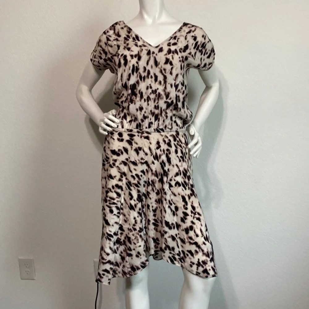 Haute Hippie Silk Leopard Print Short Sleeve Midi Dress Size XS